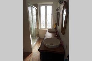 Villas Kermaravel, le petit manoir en bord de mer. : photos des chambres