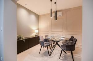 Apartments Lacrima near the sea