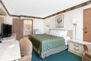 Room #52519812 room in Days Inn by Wyndham Concordia