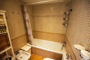 Book Jet - HIBISCUS BEACH FRONT