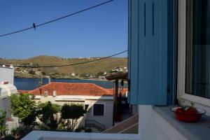 Amphoras Apartments Kea Greece