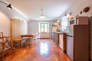 Appartements La Bergerie apartment in an old farmhouse! : photos des chambres