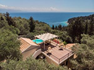 Angouletta Villa by PaxosRetreats
