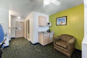 Room #100304215 room in Quality Inn & Suites