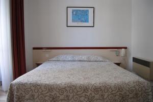 Hotels Hotel Royal : photos des chambres