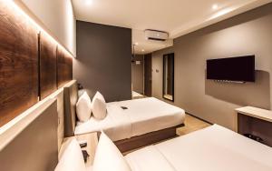 Stanley Wahid Hasyim Jakarta