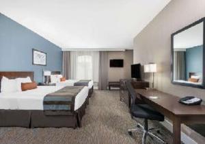 Room #641627016 room in Microtel Inn & Suites by Wyndham George