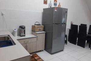 HM Homestay Lahat, Station 18, Ipoh Malay only مسلم