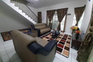 HM Homestay Lahat, Station 18, Ipoh Malay only مسلم