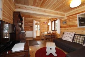 Chalets Le Martagon : photos des chambres