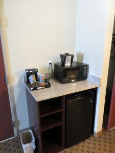 Cobblestone Inn & Suites - Harper