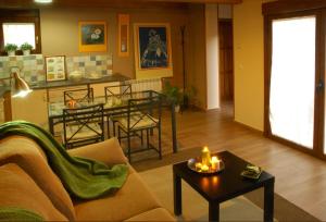 Casa Rural "Hazanas" Adanero