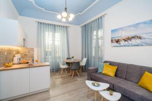 Old Town Top Spot Apartments