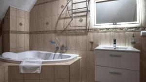 Karpacz Deptak, Sun & Snow