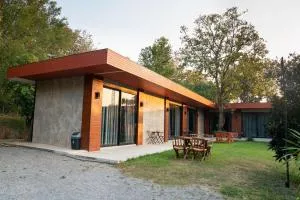 Bhupimarn Garden House - Ban Yang