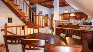 Karpacz Deptak, Sun & Snow