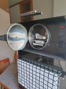 Central Vienna Suite - Authentic Comfort, Self Check-In, AC and Netflix