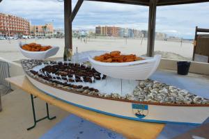 Appartements Appt T2, Piscine, la Plage a 130m! Parking prive clos, Lave-linge, Lave-vaisselle, Draps, Linge et Menage inclus! : photos des chambres