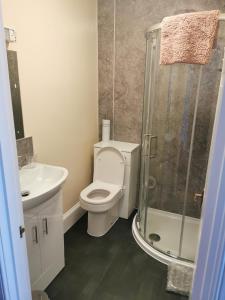Double Room with Private Bathroom room in Park Guest House