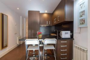 Moderno Apartamento en Malasaña Centro. SVFD by Batuecas