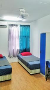 Subang Bestari Hostel - image 1