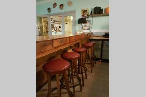 Vakantiewoning in Mol centrum met eigen bar "CasaCuriosa"