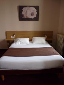 Hotels Hotel Restaurant Le Castel Fleuri : photos des chambres