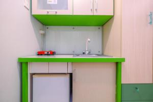 Modern Studio Apartment at Taman Melati Margonda near Universitas Indonesia By Travelio