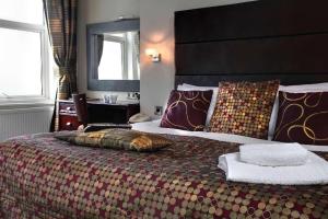 Suite room in Best Western Hotel Hatfield