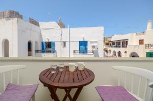 simos luxury apartments