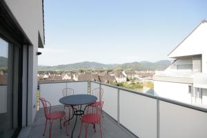 Appartements Appartement Clos des Clarisses avec Terrasse et Garage : photos des chambres