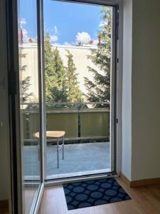 Industry - Appartement mit Balkon