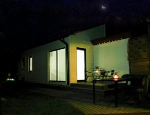 Vasarotojų Guest House