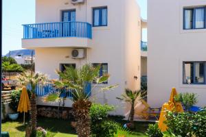 Blue Sky Hotel Apts Heraklio Greece