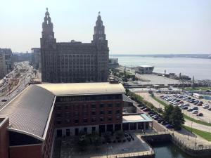 Excelsior Apartments - Liverpool Central - Free Parking - AirCon