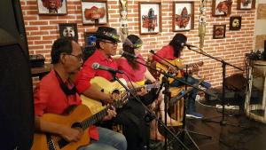 Puri Naga Beachfront Cottages