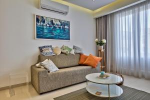 Stunning Sliema 2 Bed Apt Meters Away From Beach