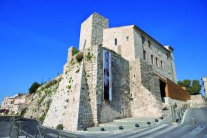 Port Vauban appartement F3 refait à neuf