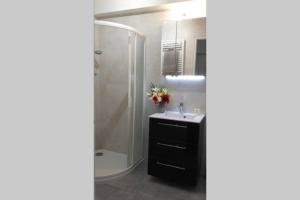 Port Vauban appartement F3 refait à neuf