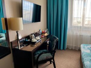 Comfort Double Room with City View room in Riviera Hotel
