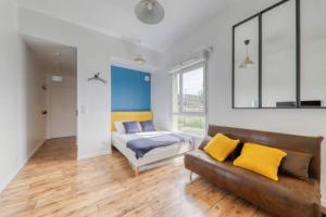 Studio Art - Shopping center and train station 500m - Disneyland Paris 5min