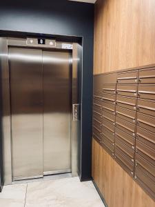 Green Sofa Apartment