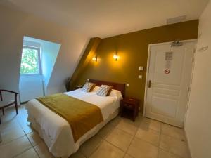 Hotels Hotel Bon Encontre : photos des chambres