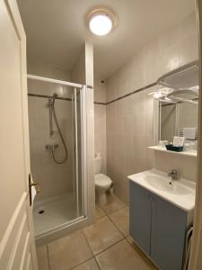 Hotels Hotel Bon Encontre : photos des chambres