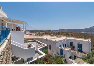 Pasithea Deluxe Milos Greece