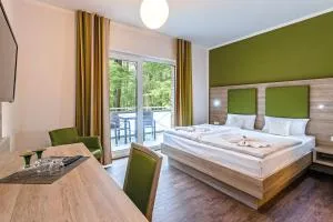 Hotel zur Ostsee - Müritz