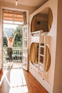 Urban Garden Porto Central Hostel - Porto