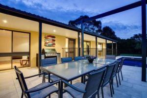 Charmes, paradise by the shore