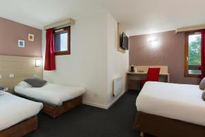 Hotels Hotel EDEN- Metz Nord ex le Berlange : Chambre Quadruple