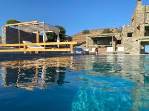 Sea & Stone Villas Kea Greece